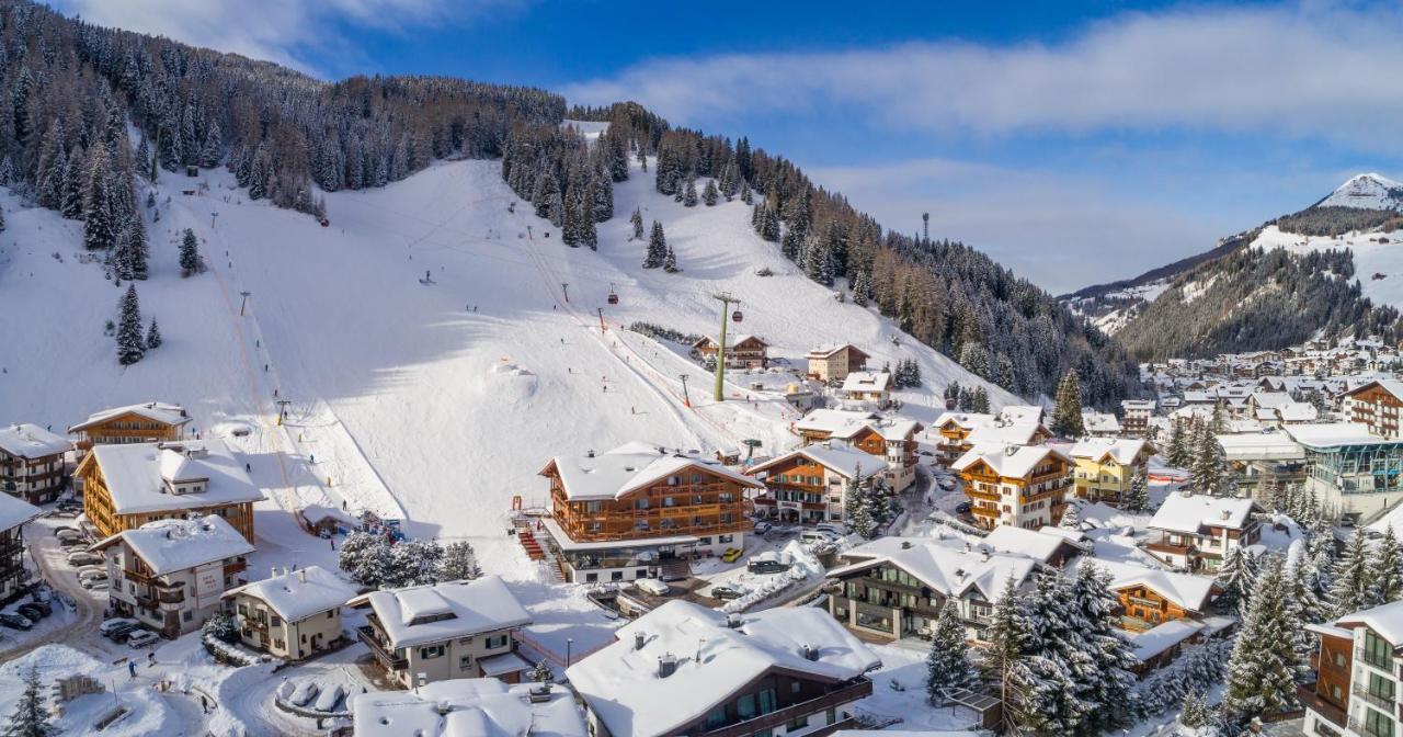 Chalet Elisabeth Dolomites Alpin & Charme Hotel Selva di Val Gardena Exterior foto